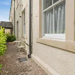 1 Bed In Oc-h32941 דירה קוקרמאות'