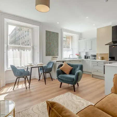 1 Bed In Oc-h32941