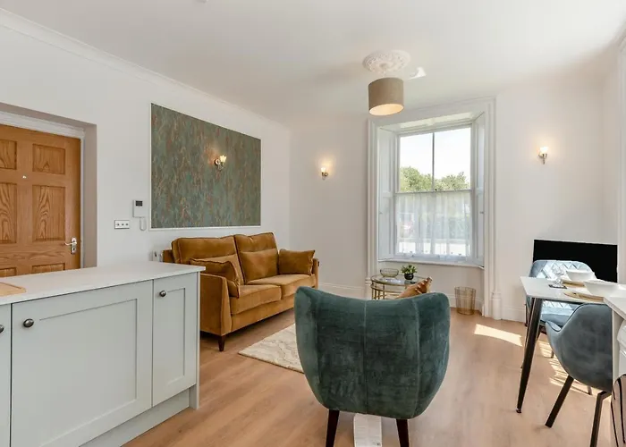 1 Bed In Oc-h32941 *